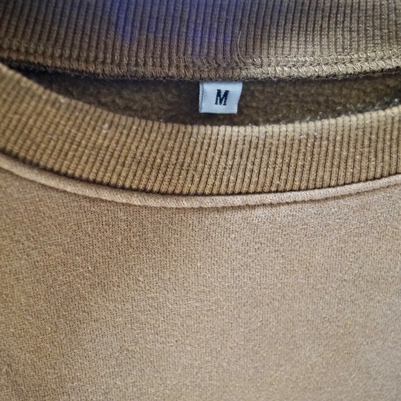 Crewneck Sweatshirt Brown Fleece Pullover Cozy Basic Size M - Picture 5 of 5